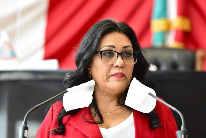 DIPUTADA