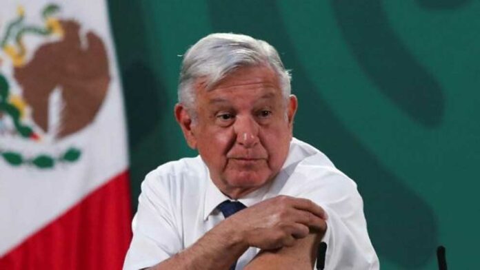 AMLO-SALUD