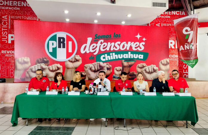 DEFENSORES